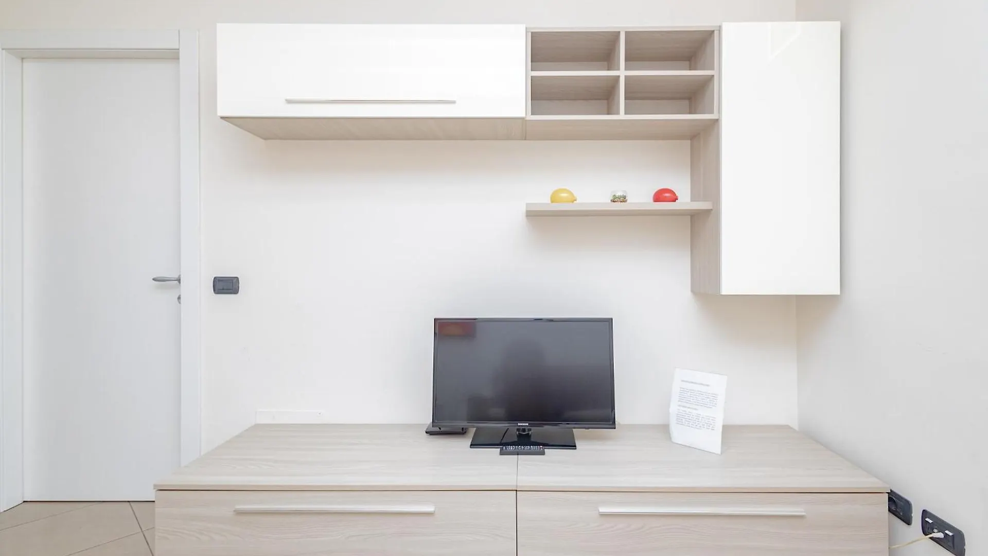 B1 Holiday Apartment Bergamo Italy
