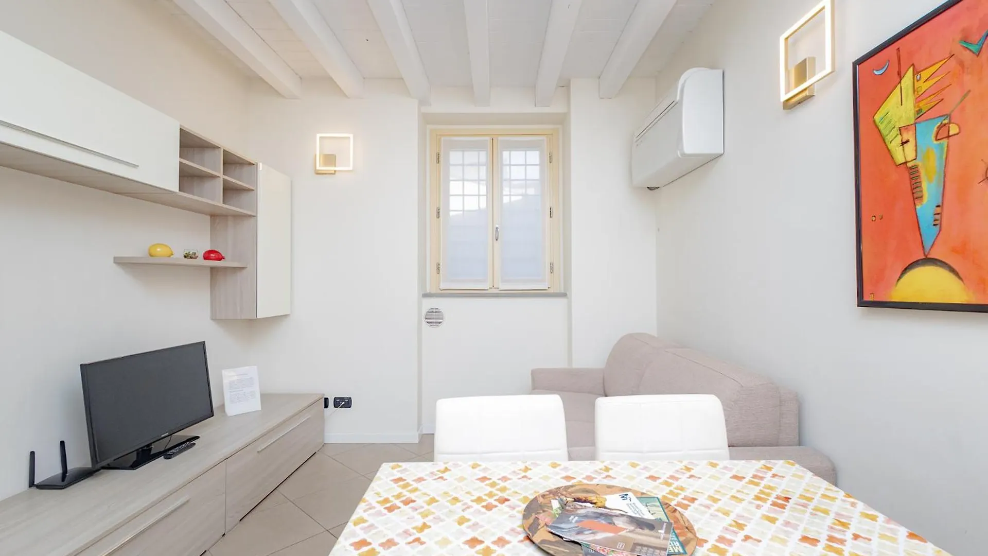 B1 Holiday Apartment Bergamo Italy